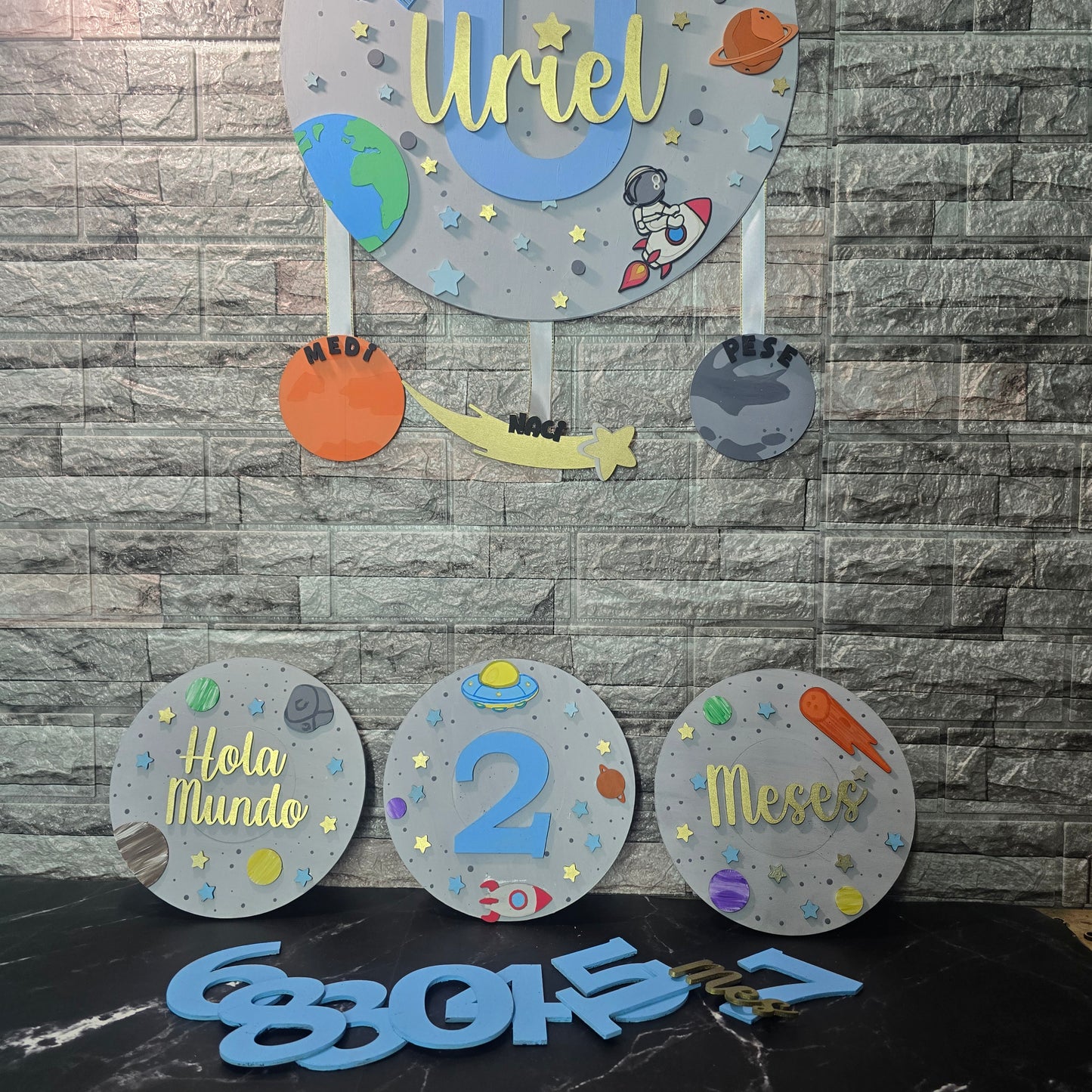 Cartel de Maternidad del Espacio