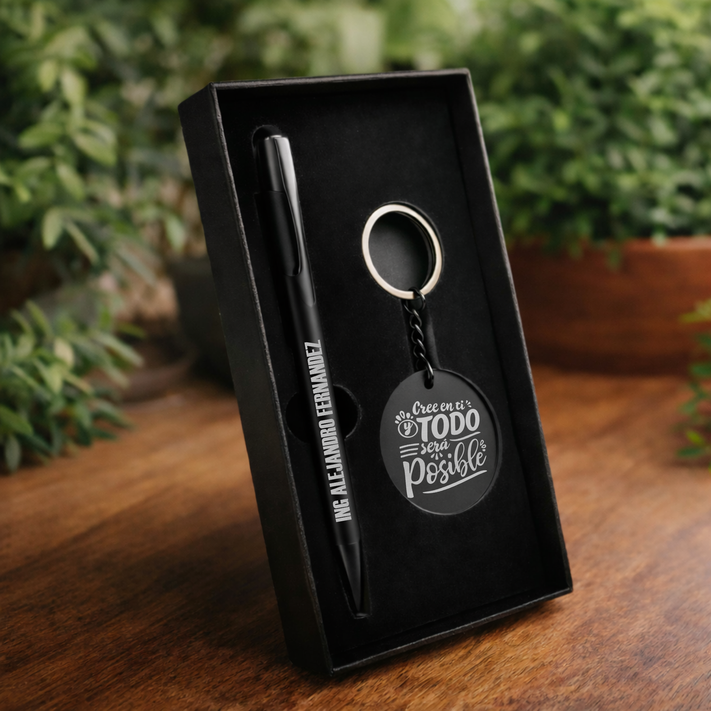 Set Ejecutivo de Boligrafo Metálico y Llavero Personalizado – Regalo Corporativo Elegante