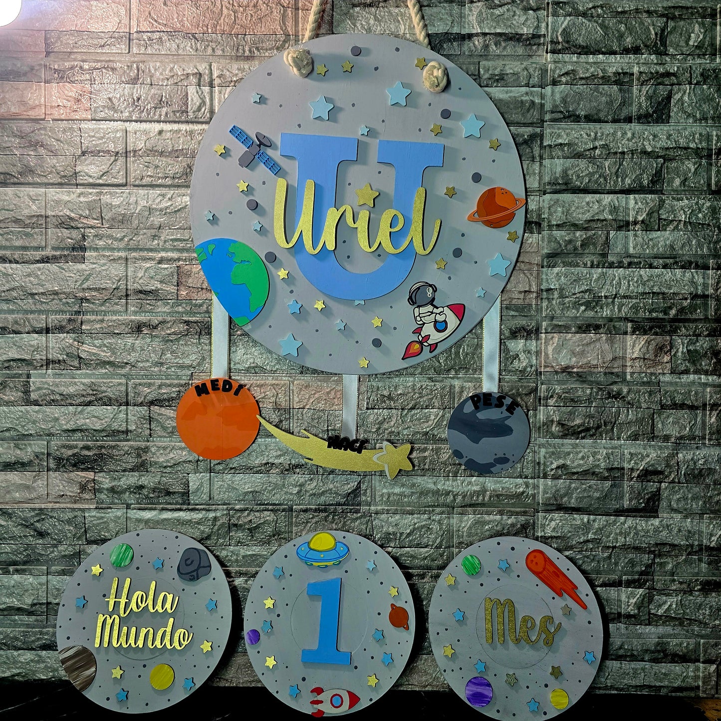 Cartel de Maternidad del Espacio